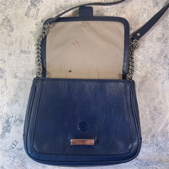 Banana Republic Navy Blue Cross Body Shoulder Bag Basket Weave Flap Closure - Picture 9 of 16